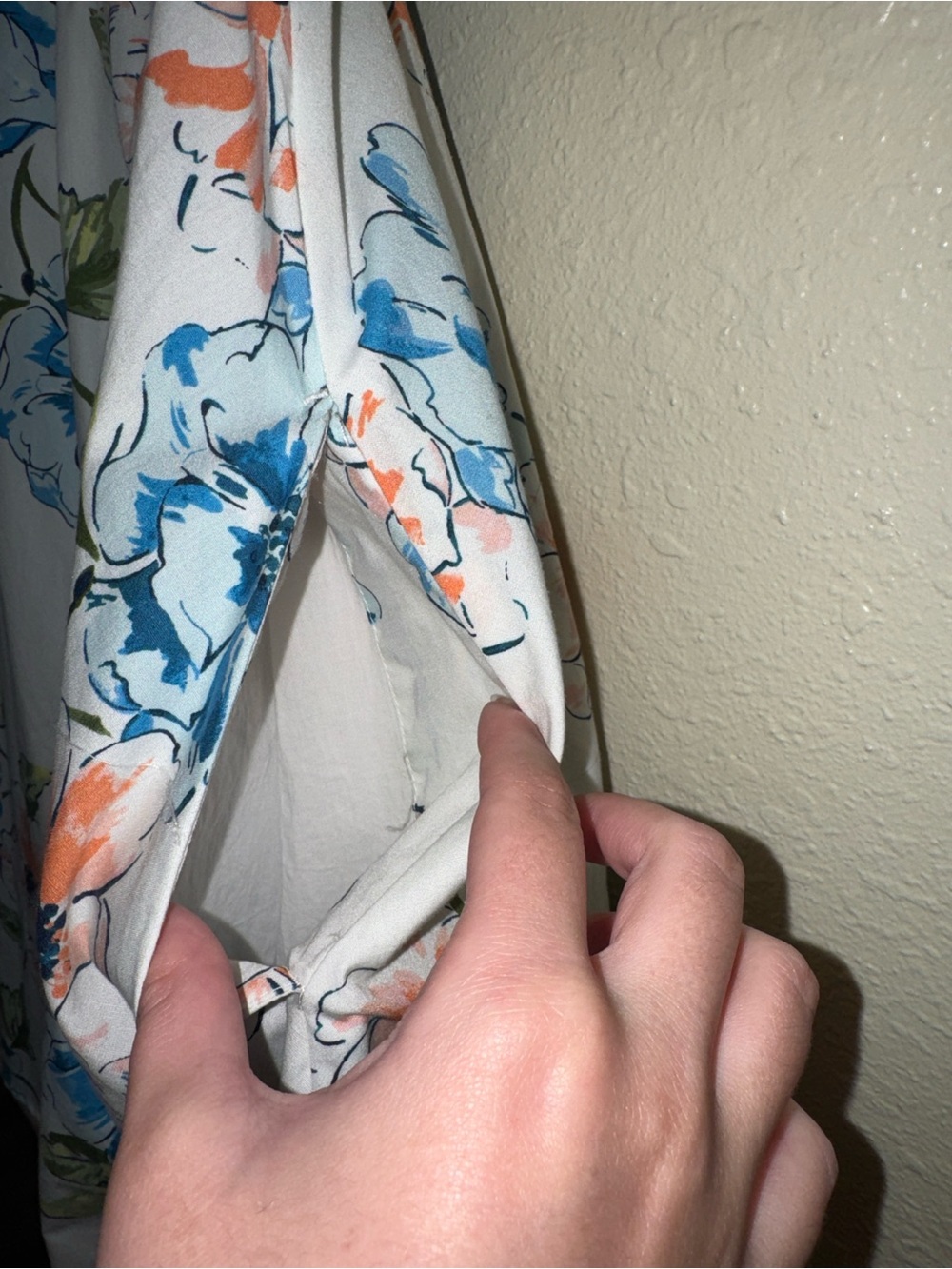 Abercrombie & Fitch White Floral Puff-Sleeve Dress with Blue & Peach Blooms - Picture 10 of 10